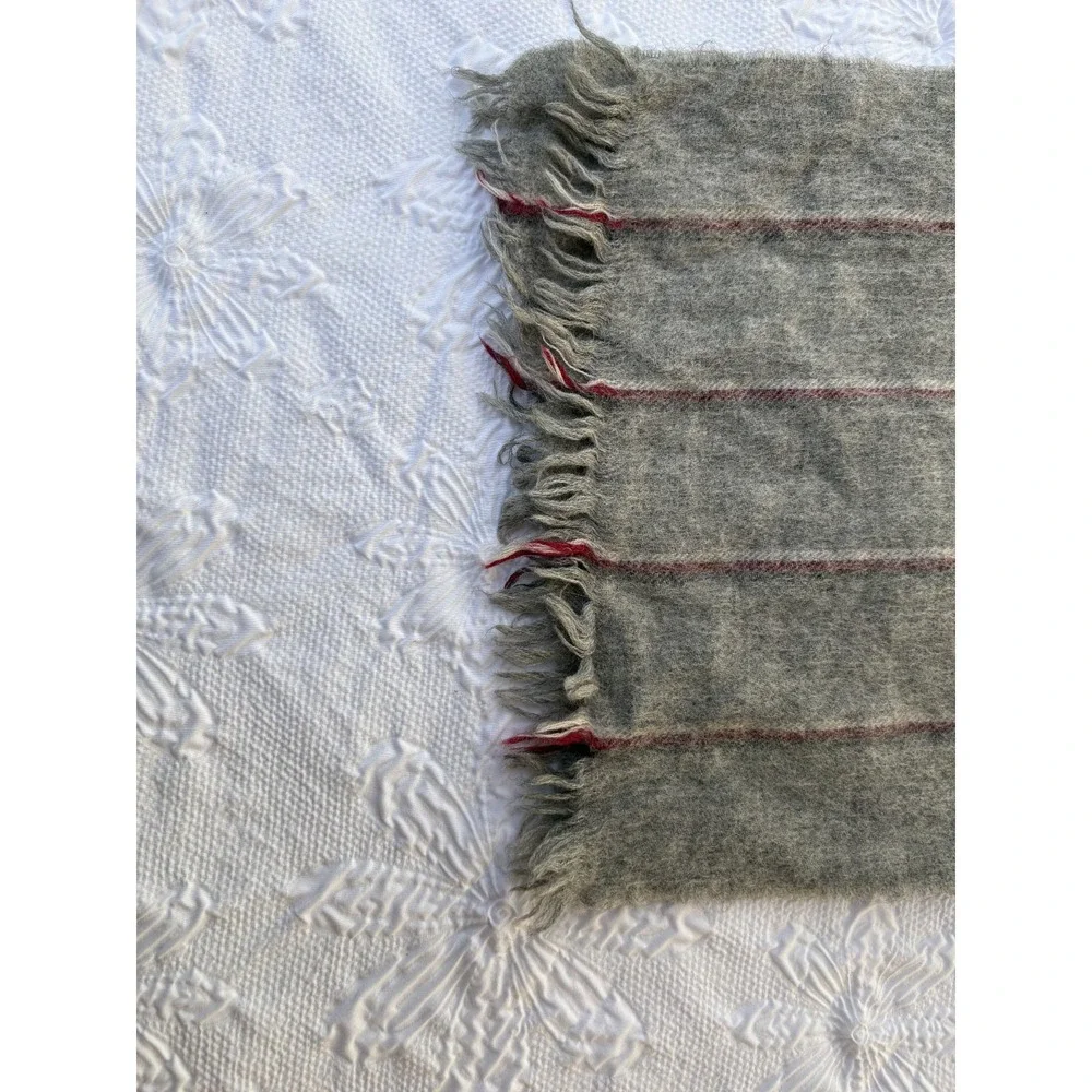 100%‎ Lambs wool Gray Scarf  Winter & Fall Striped Uruguay Warm